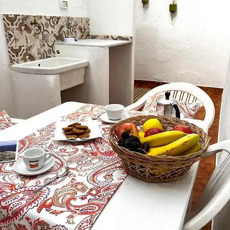 Casa Rotuli *